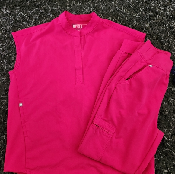 Figs Scrub Set - Picture 2 of 2